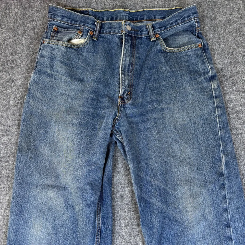 Levis levis 550